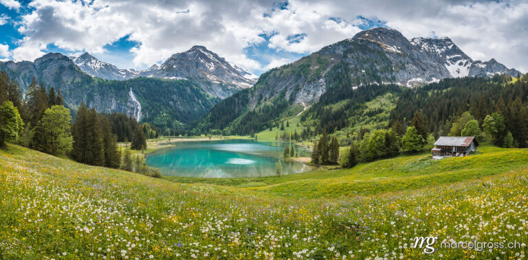 Panoramabilder Schweiz. idyllic Lake Lauenensee with Wildhorn in spring, Bernese Alps, Switzerland. Marcel Gross Photography
