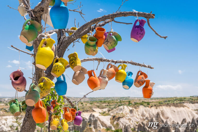 cappadocia pictures. colorful pottery. Marcel Gross Photography