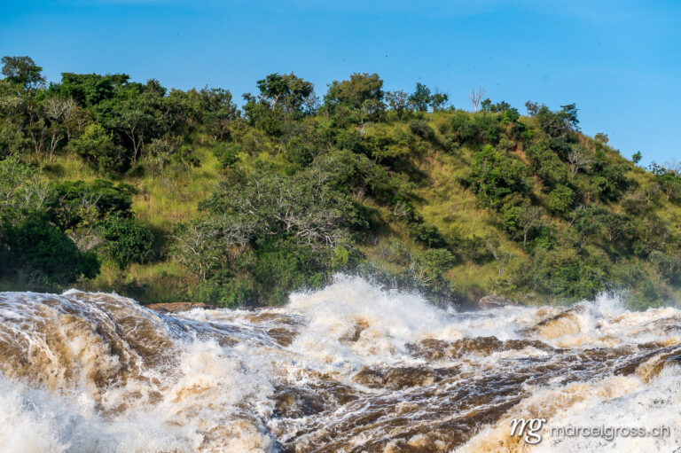 Uganda Bilder. thundering waterfall in Murchison Falls, Uganda. Marcel Gross Photography