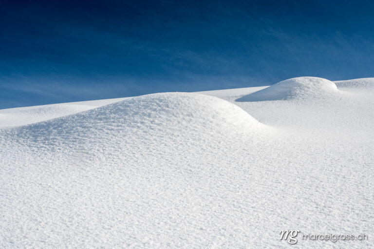 Winterbild Schweiz. pristine winter landscape in Diemtigtal, Berner Oberland. Marcel Gross Photography