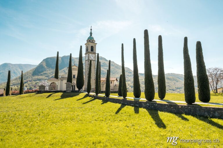 Tessin Bilder. Church Chiesa Parrocchiale di Sant'Abbondio in Collina d'Oro in Ticino. Marcel Gross Photography
